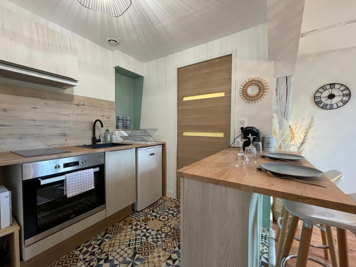 Apartament Le Cocon - Parking - Hyper Center Chartres Zewnętrze zdjęcie