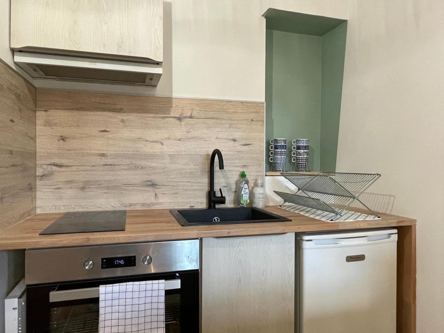 Apartament Le Cocon - Parking - Hyper Center Chartres Zewnętrze zdjęcie