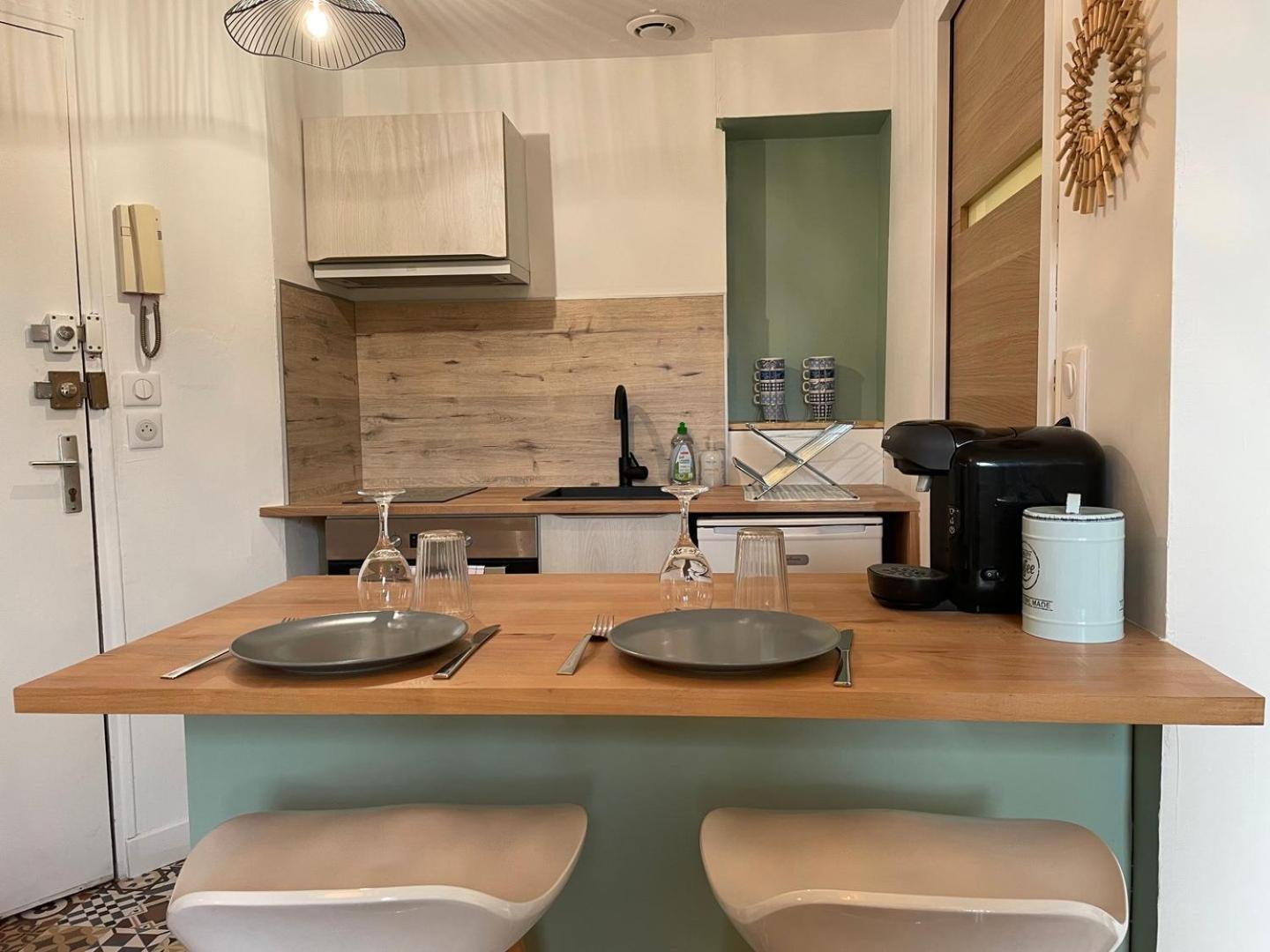 Apartament Le Cocon - Parking - Hyper Center Chartres Zewnętrze zdjęcie